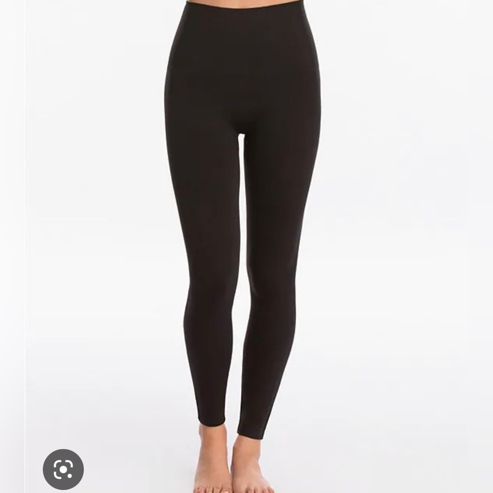 Spanx black seamless leggings